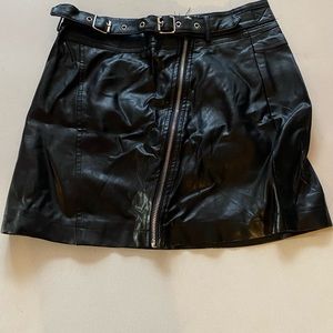 Black minion skirt size S